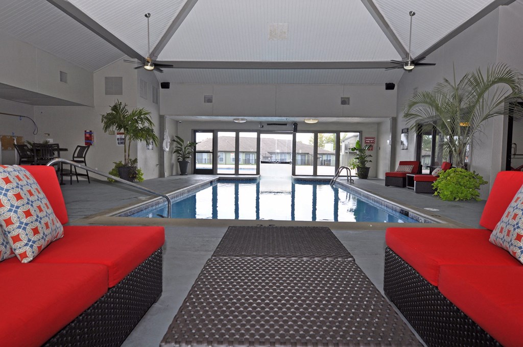 Poolside Lounge at The Metropolitan, Lexington, Kentucky