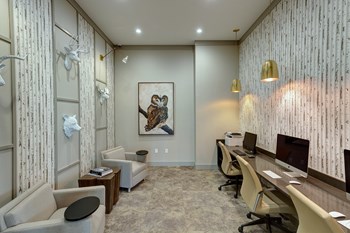 810 Tapestry Way 1-3 Beds Apartment for Rent - Photo Gallery 2