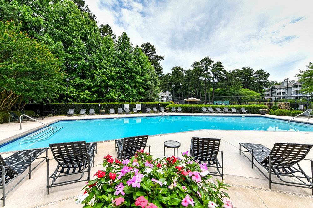 the swimming pool at our crossings apartments