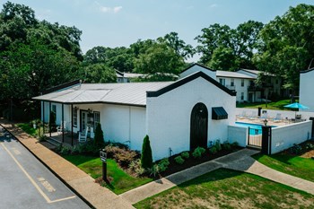 Kingswood Kingswood - Photo Gallery 3