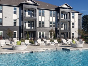 Poolside Velo Shelby Farms - Photo Gallery 6