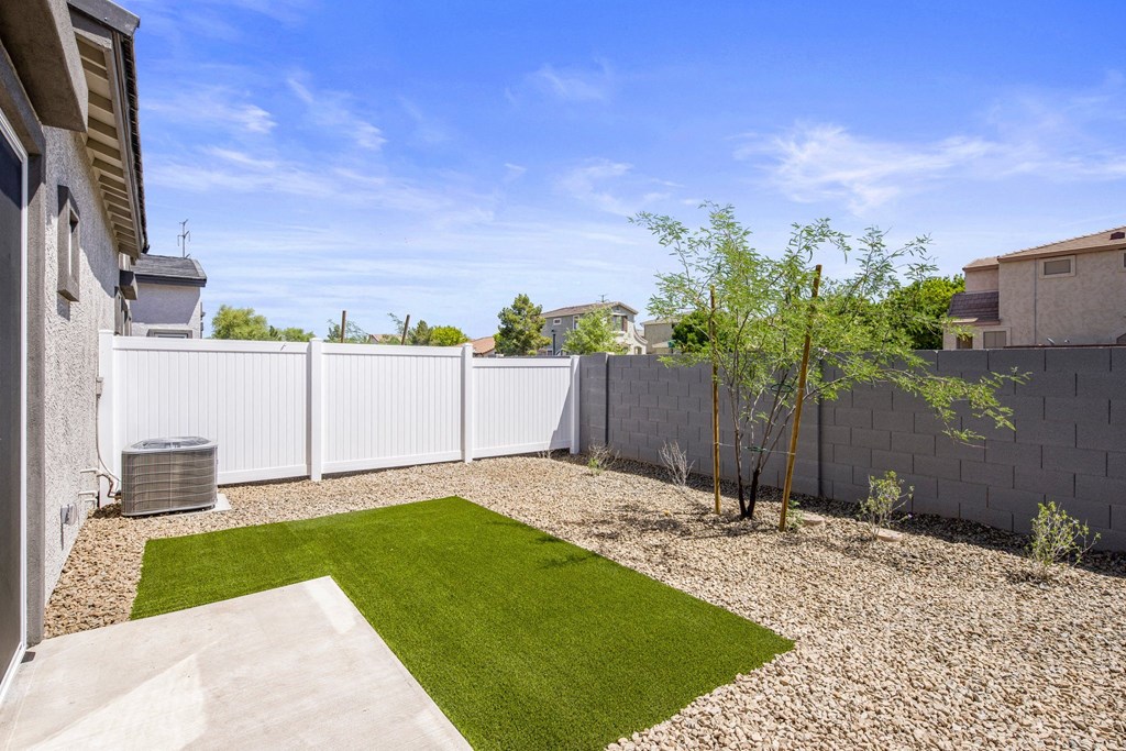 Linq at south mountain private fenced in backyard