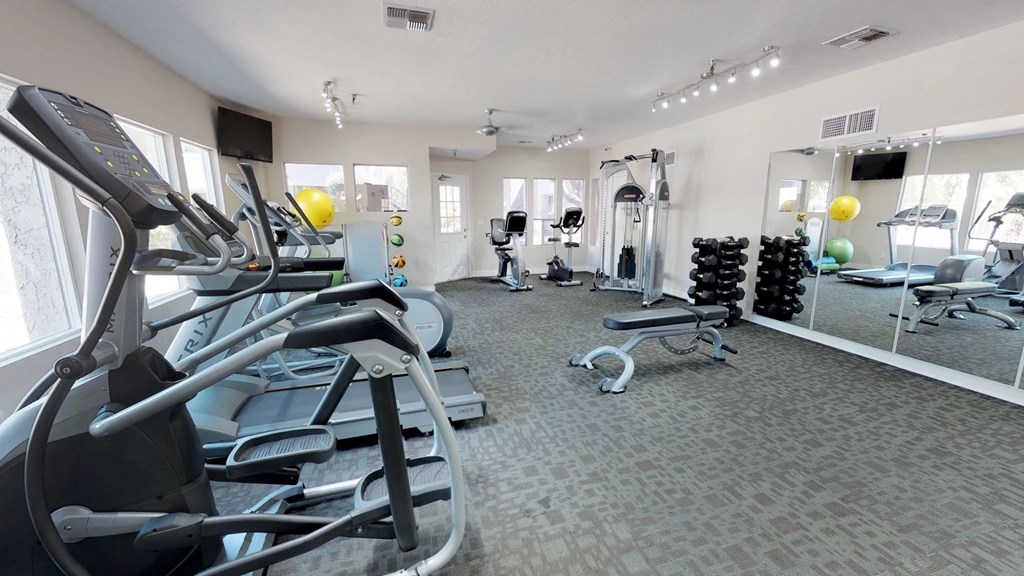 Well-equipped fitness cenrer