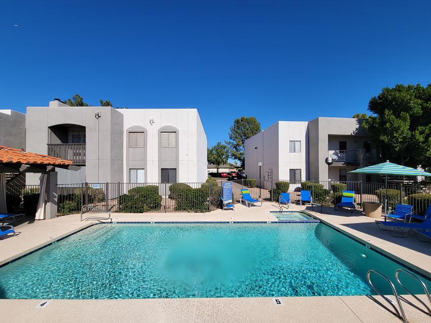 Spacious Community Pool Spacious Community Pool at Stonebridge, Phoenix, 85032 - Photo Gallery