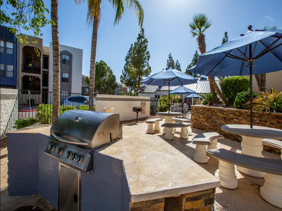 Relaxing BBQ and Picnic Area at Enclave at Paradise Valley, Phoenix, 85032