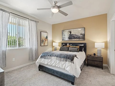 Bedroom with a Large Bed at V on Broadway Apartments, Arizona