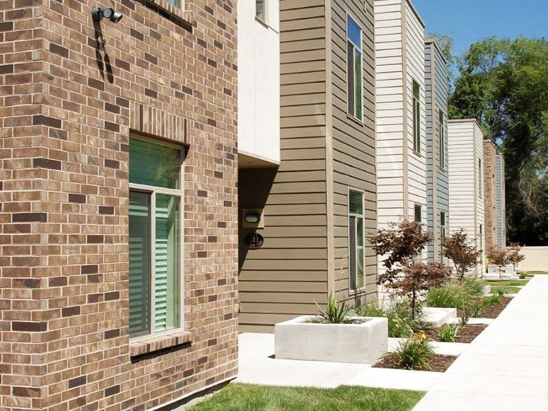 exterior townhome flowers.