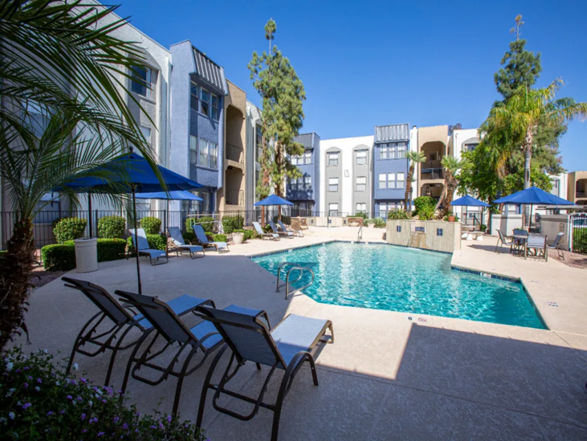 Enclave Pool Large Swimming Pool with Lounging Areas in the Shade at Enclave at Paradise Valley, Phoenix - Photo Gallery