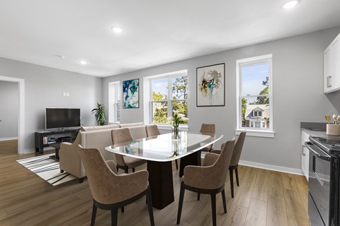 Dining./ Kitchen