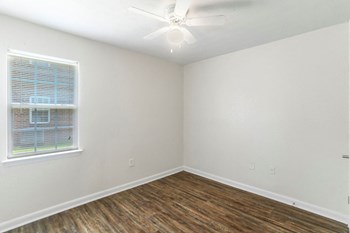 Bedroom - Photo Gallery 6