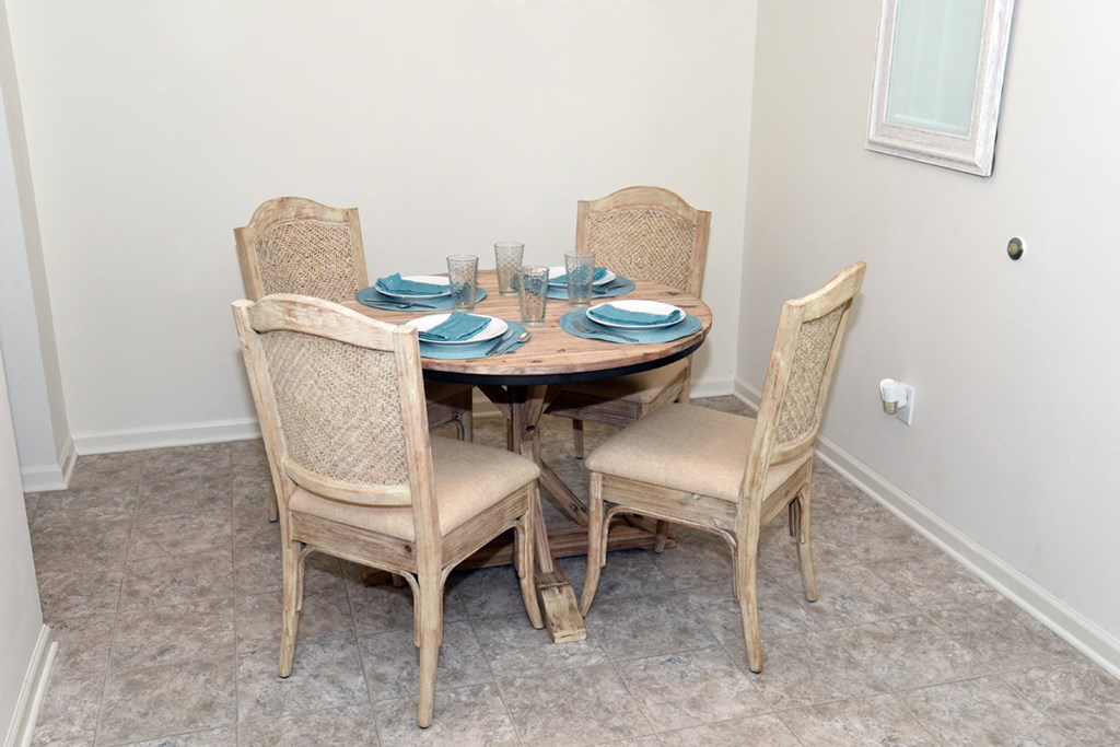 Ashton Woods dining room