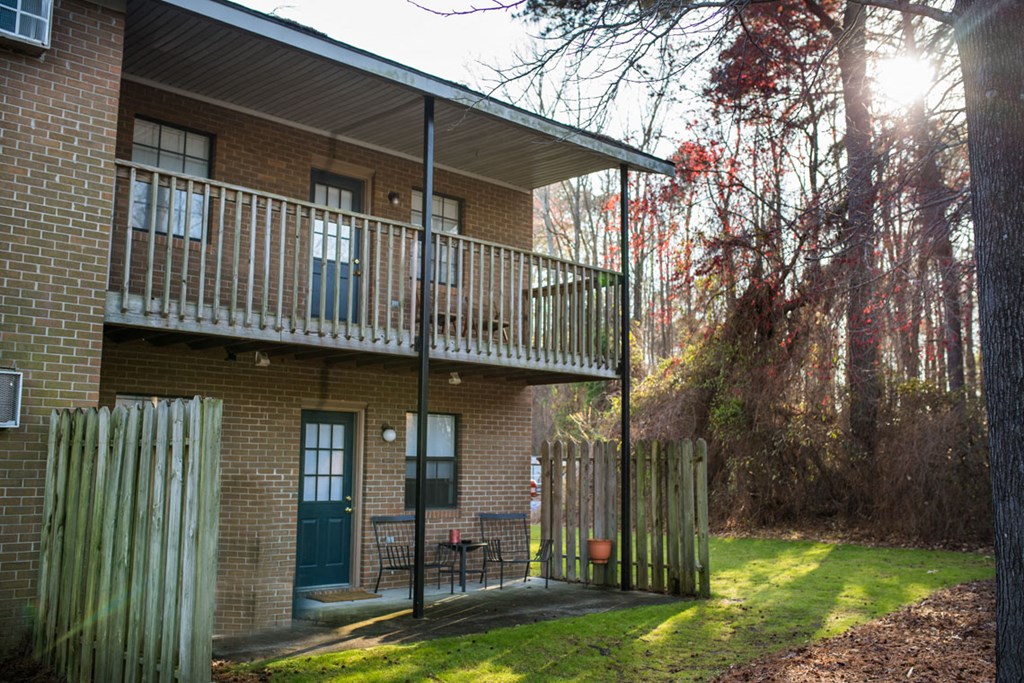 Brookfield At Lynndale Apartments, 3300 S. Evans Street, Greenville, NC