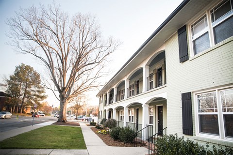Campus Walk exterior
