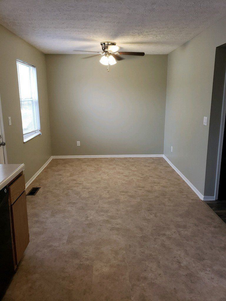 Princess Diana Ct 3 Beds Condo, Home, Townhouse for Rent - Photo Gallery