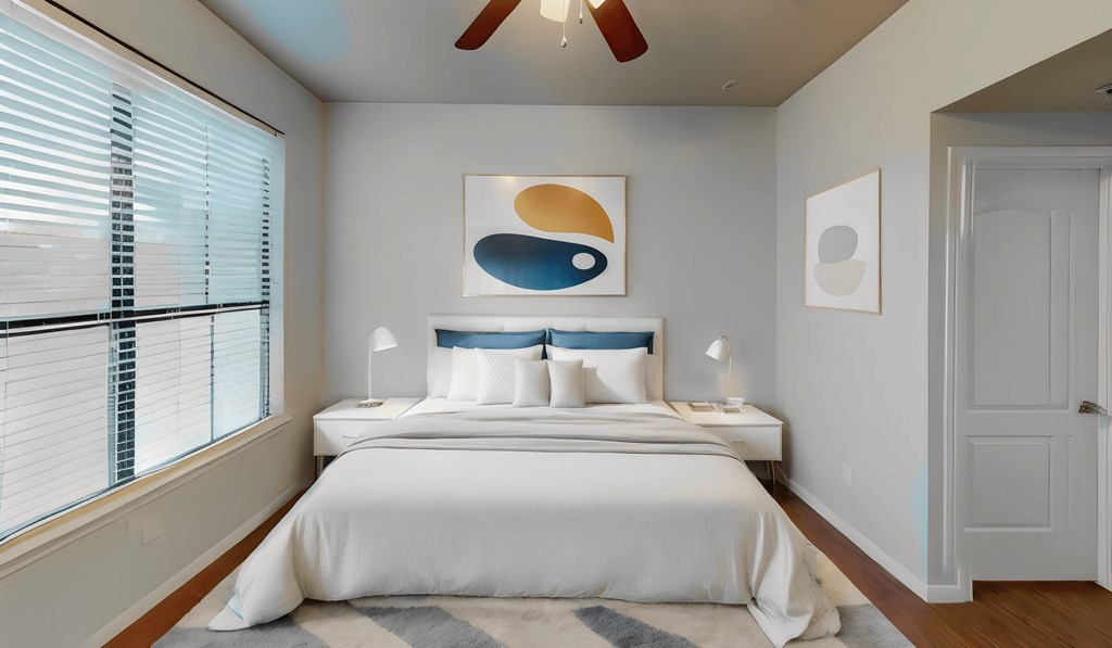 bedroom with bed and ceiling fan