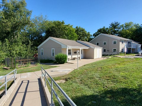 Lake Matherville Manor Exterior