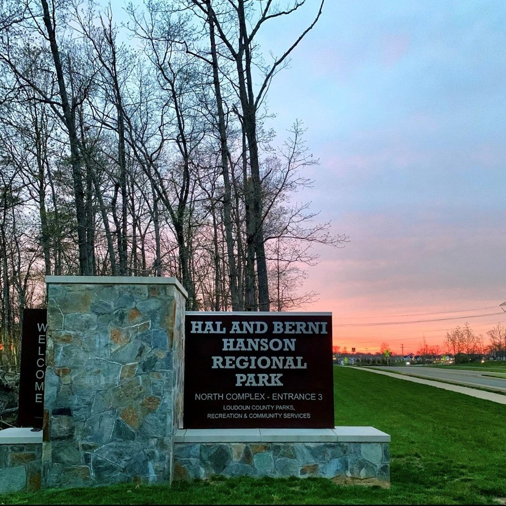 Within walking distance of Hanson Park