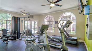 43530 Gadsden Ave 1-2 Beds Apartment for Rent - Photo Gallery 5