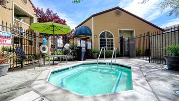 43530 Gadsden Ave 1-2 Beds Apartment for Rent - Photo Gallery 3