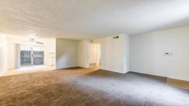 43519 Kirkland Ave 2-3 Beds Apartment for Rent Photo Gallery 1