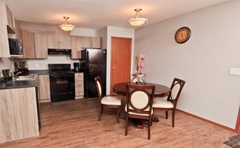 6600 48 Street 1-3 Beds Apartment for Rent - Photo Gallery 4