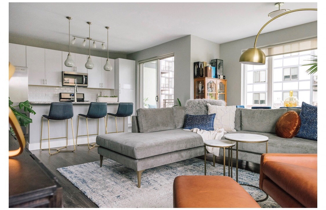 Burlington Station is a similar property to Dash Downers Grove located in Downers Grove