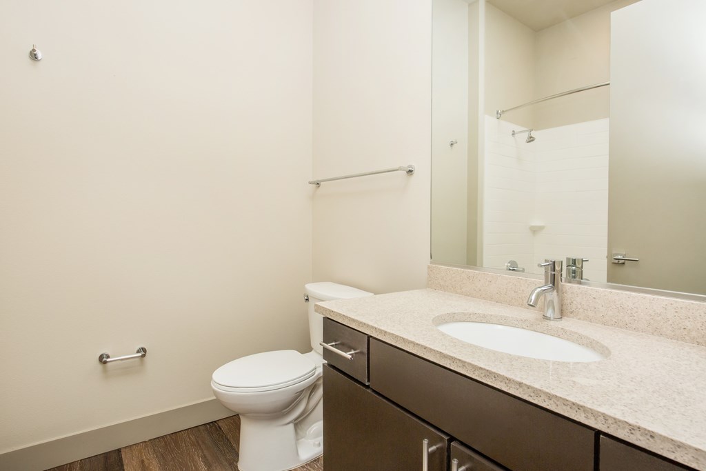 Lofts At Lincoln Station