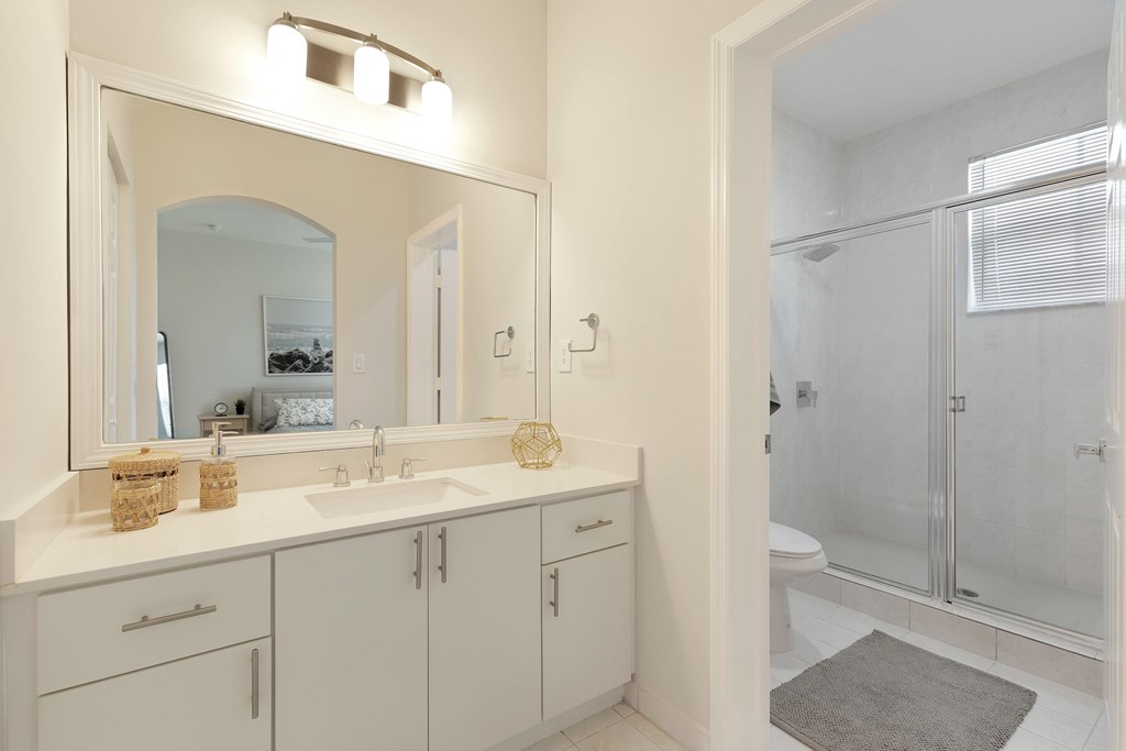 The Isles Apartment master bathroom