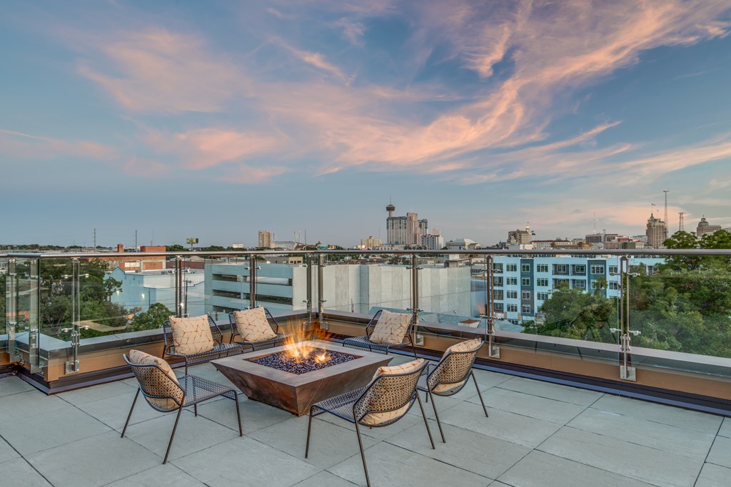 Rooftop firepit