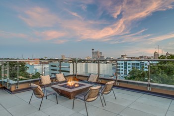 Rooftop firepit - Photo Gallery 22