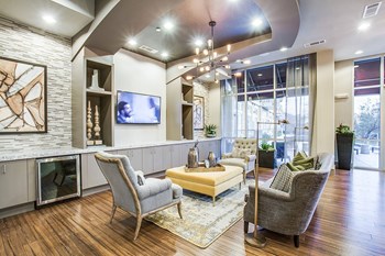 Resident lounge - Photo Gallery 21
