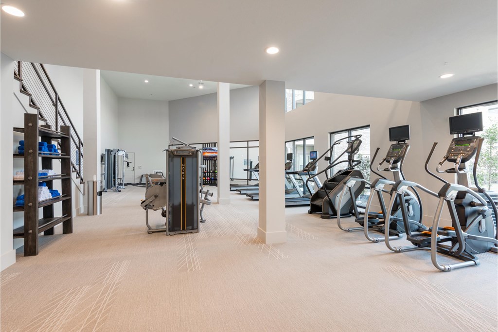 the gym at the preserve apartments