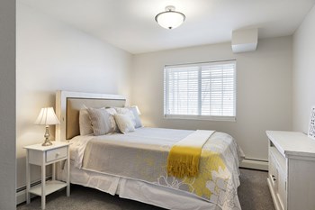 16600 92nd Ave N Studio-2 Beds Apartment for Rent - Photo Gallery 4