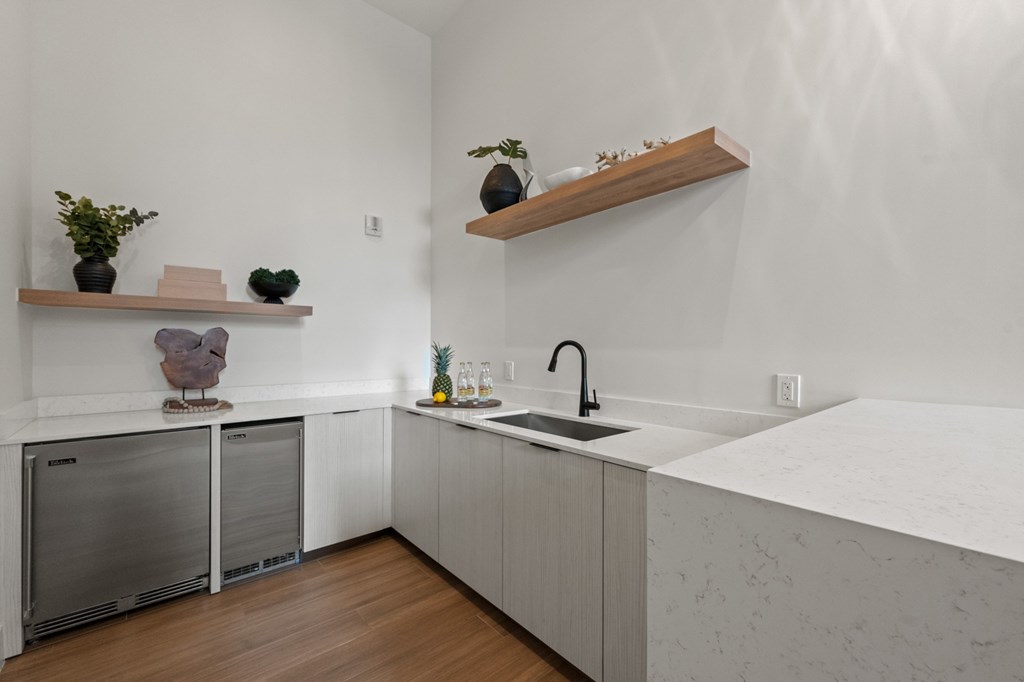 Outdoor poolside airconditioned pool side casita/ cabana