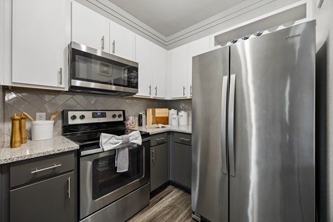 2001 Presidio Vista Drive 1-3 Beds Apartment for Rent