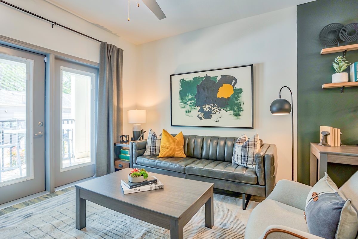 4 Farms At Horse Pen Creek Apartments