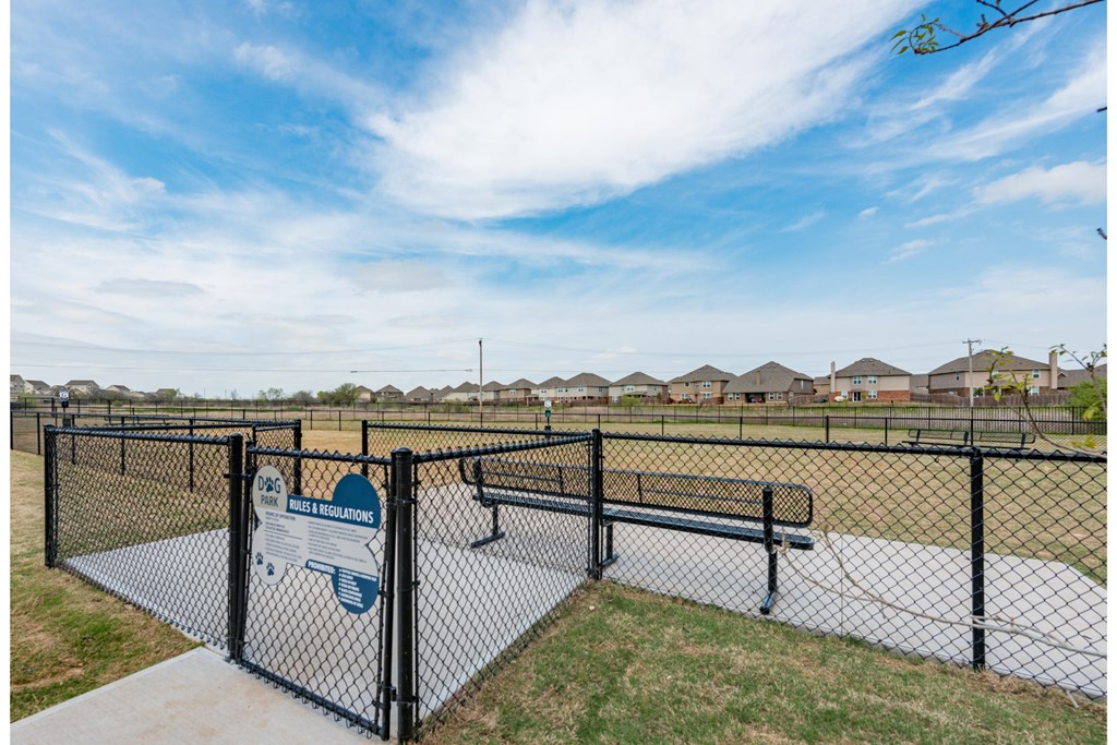 the preserve at ballantyne commons dog park