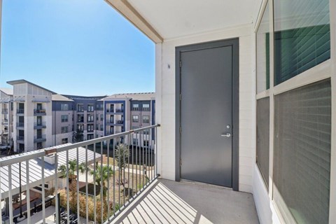 14015 University Pass Studio-2 Beds Apartment for Rent