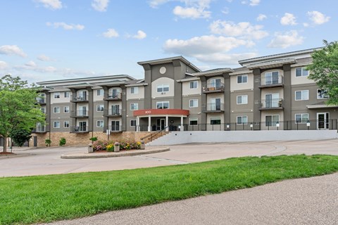 800 Walnut Pl Studio-3 Beds Apartment for Rent