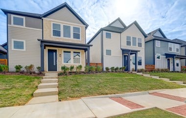 Brand new townhomes for rent in Denton Texas