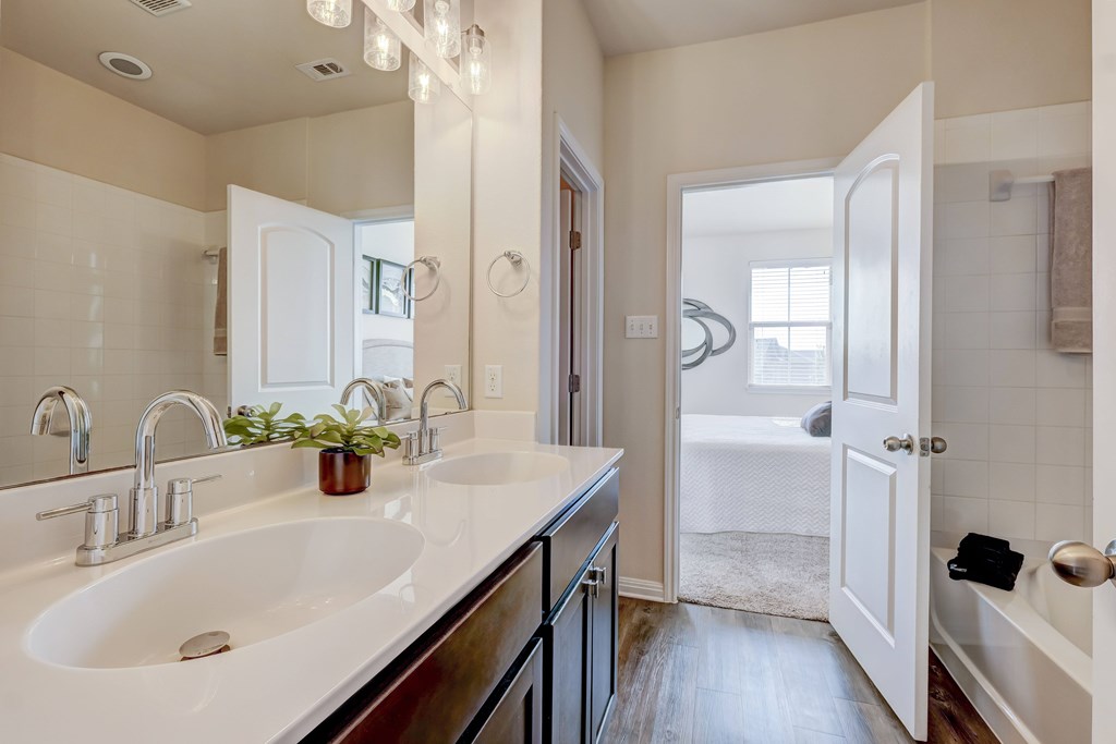 Townes On Tenth Townhomes