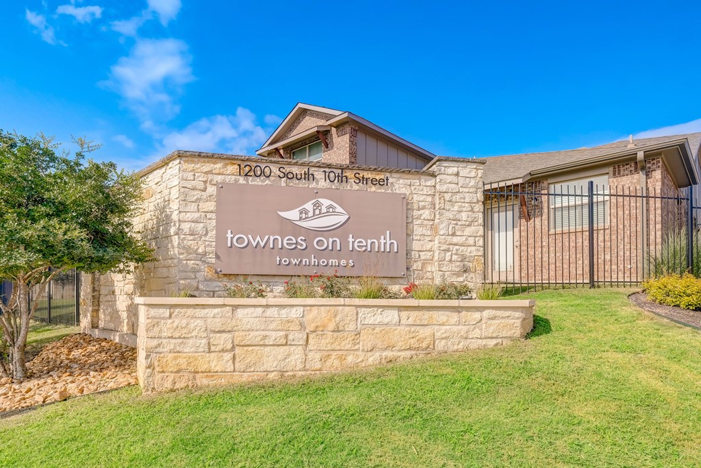 Townes On Tenth Townhomes