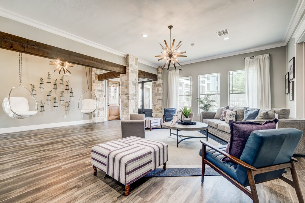 Leasing office seating