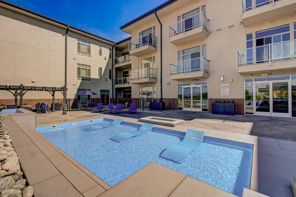 Lofts At Lincoln Station