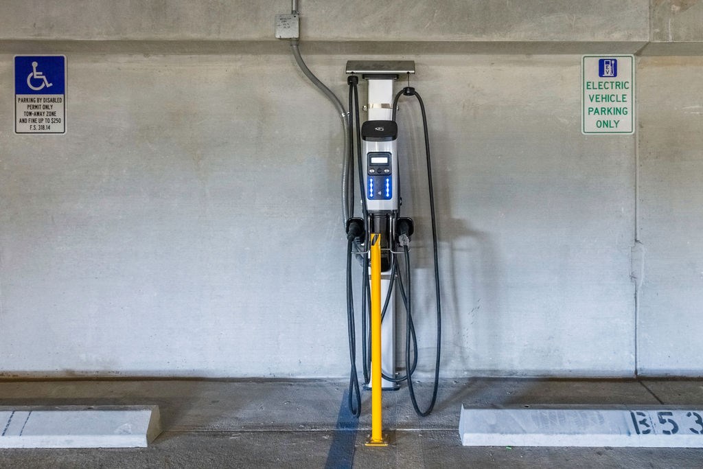 electric charging  car stations