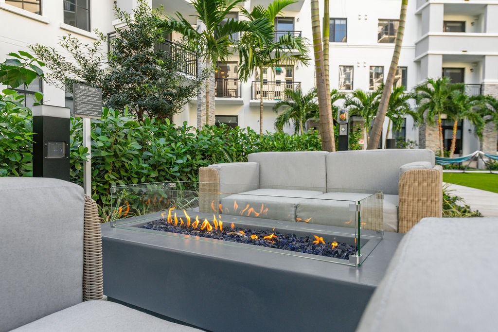 pool side fire pit