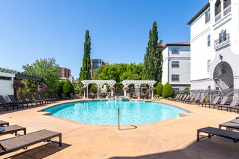 pool deck - Photo Gallery 6
