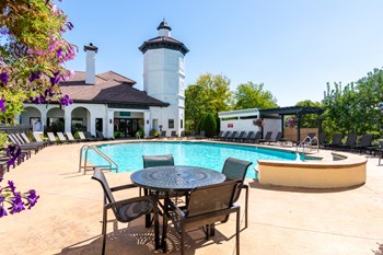 pool deck - Photo Gallery 4