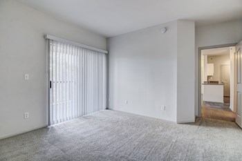 8000 W Crestline Ave 1-3 Beds Apartment for Rent - Photo Gallery 2