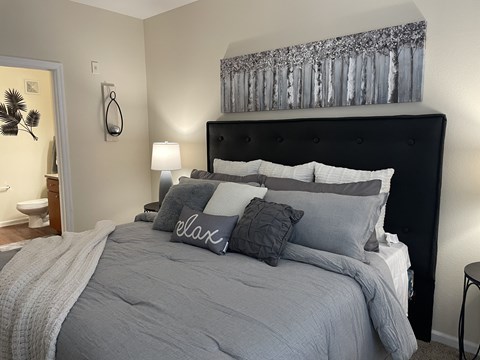 9680 W Northern Ave Studio-3 Beds Apartment for Rent